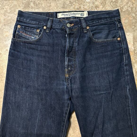 Diesel Jeans Mens 32x31 Kratt Straight Button Fly Blue Dark Wash Cotton - Picture 1 of 11